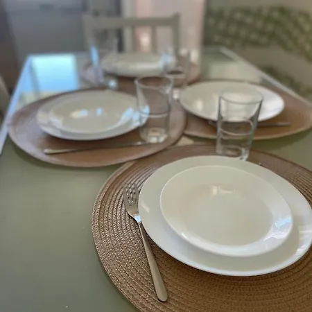 Apartamento Centrico Atico Vintage Con Vistas Al Mar En - Lazaga 7b